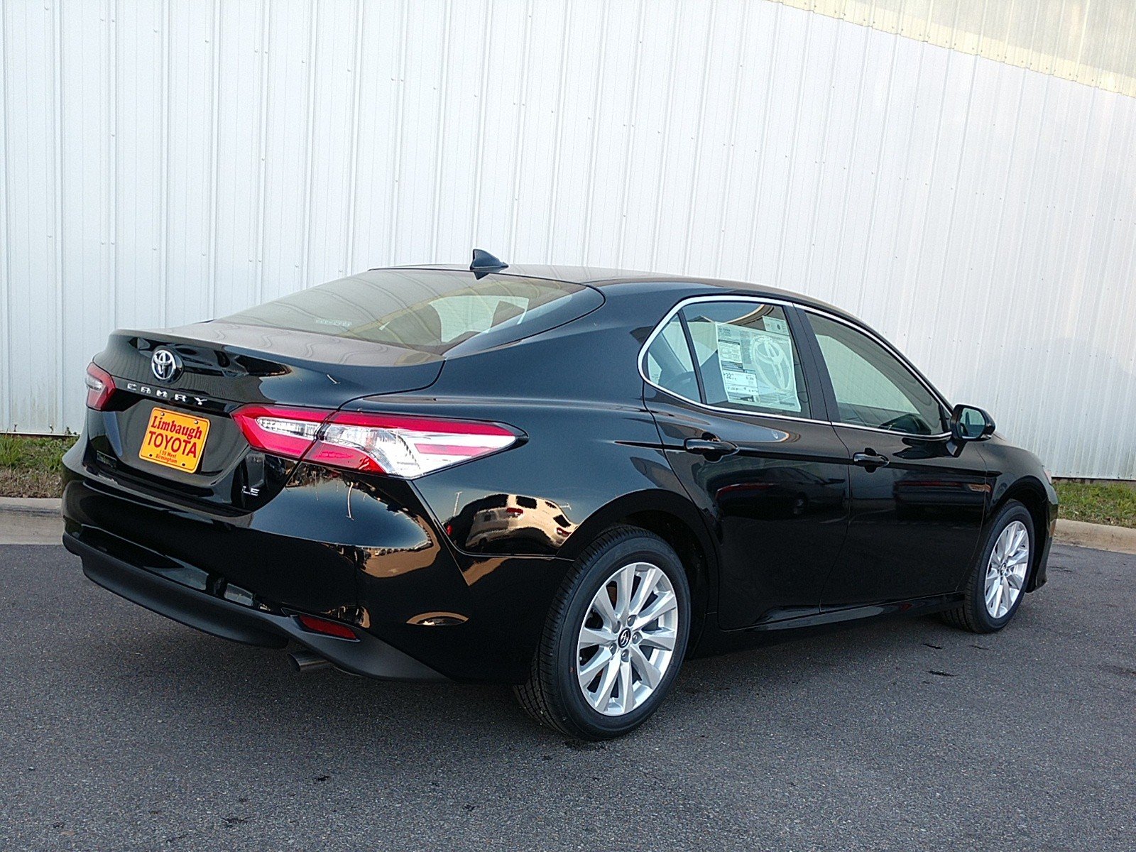 New 2019 Toyota Camry LE 4dr Car in Birmingham 210682