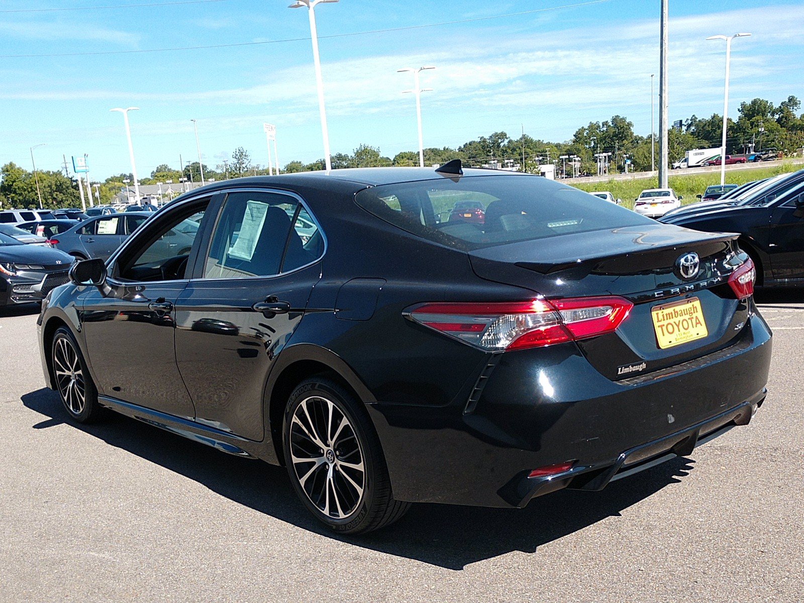 Pre-Owned 2019 Toyota Camry SE in Birmingham #9521 | Limbaugh Toyota