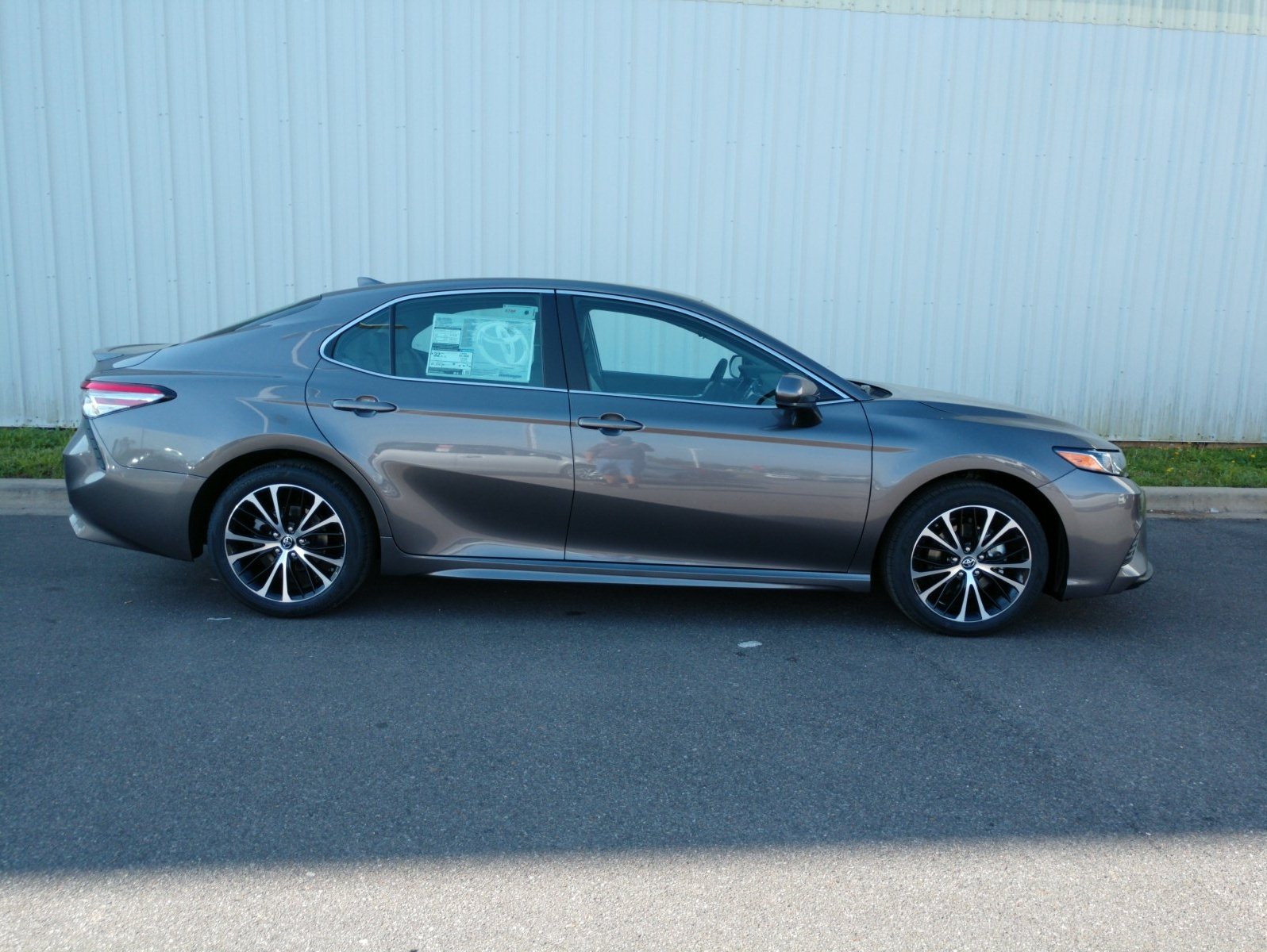 New 2019 Toyota Camry SE 4dr Car in Birmingham #8801 | Limbaugh Toyota