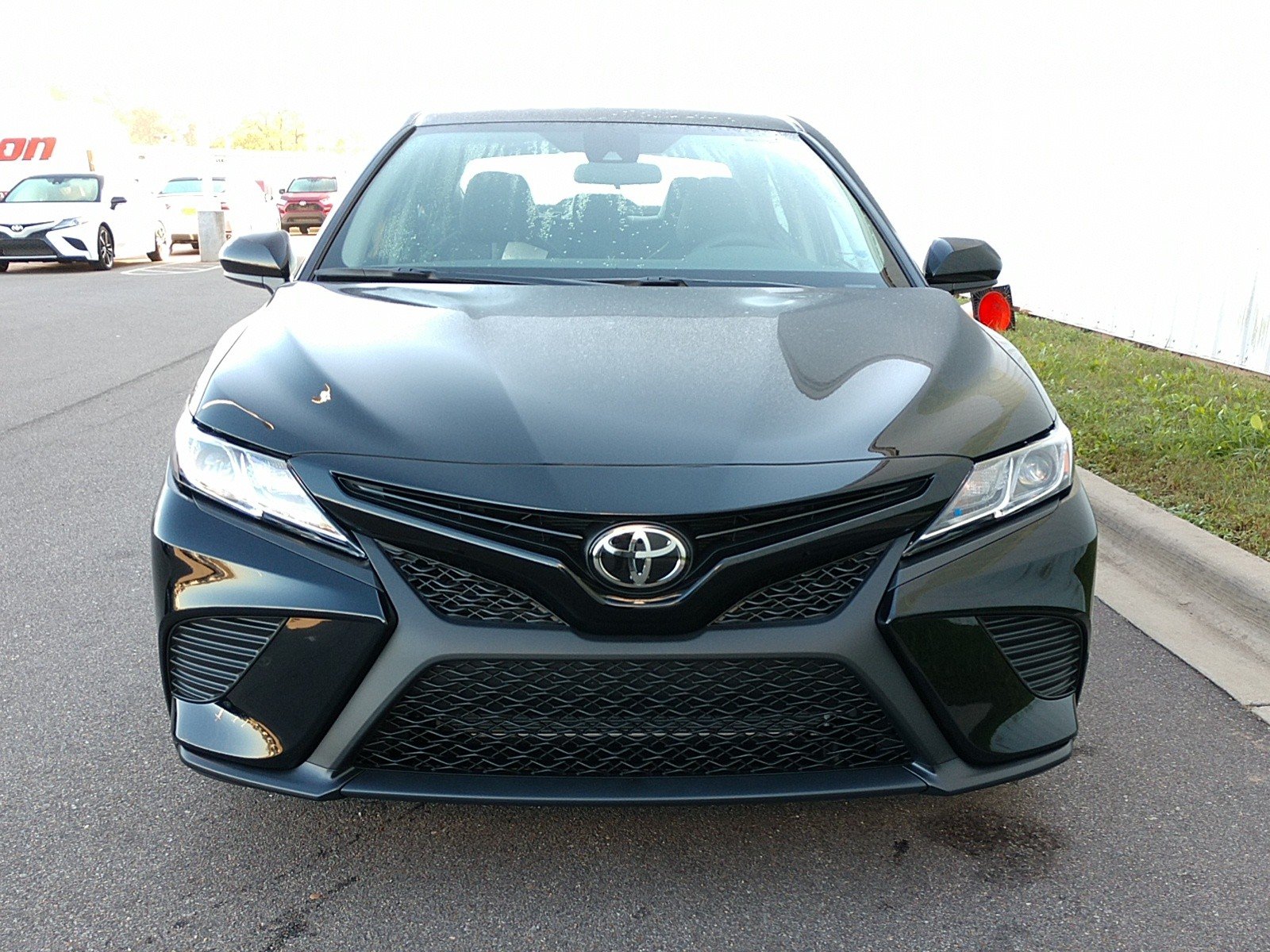 Camry se 2020