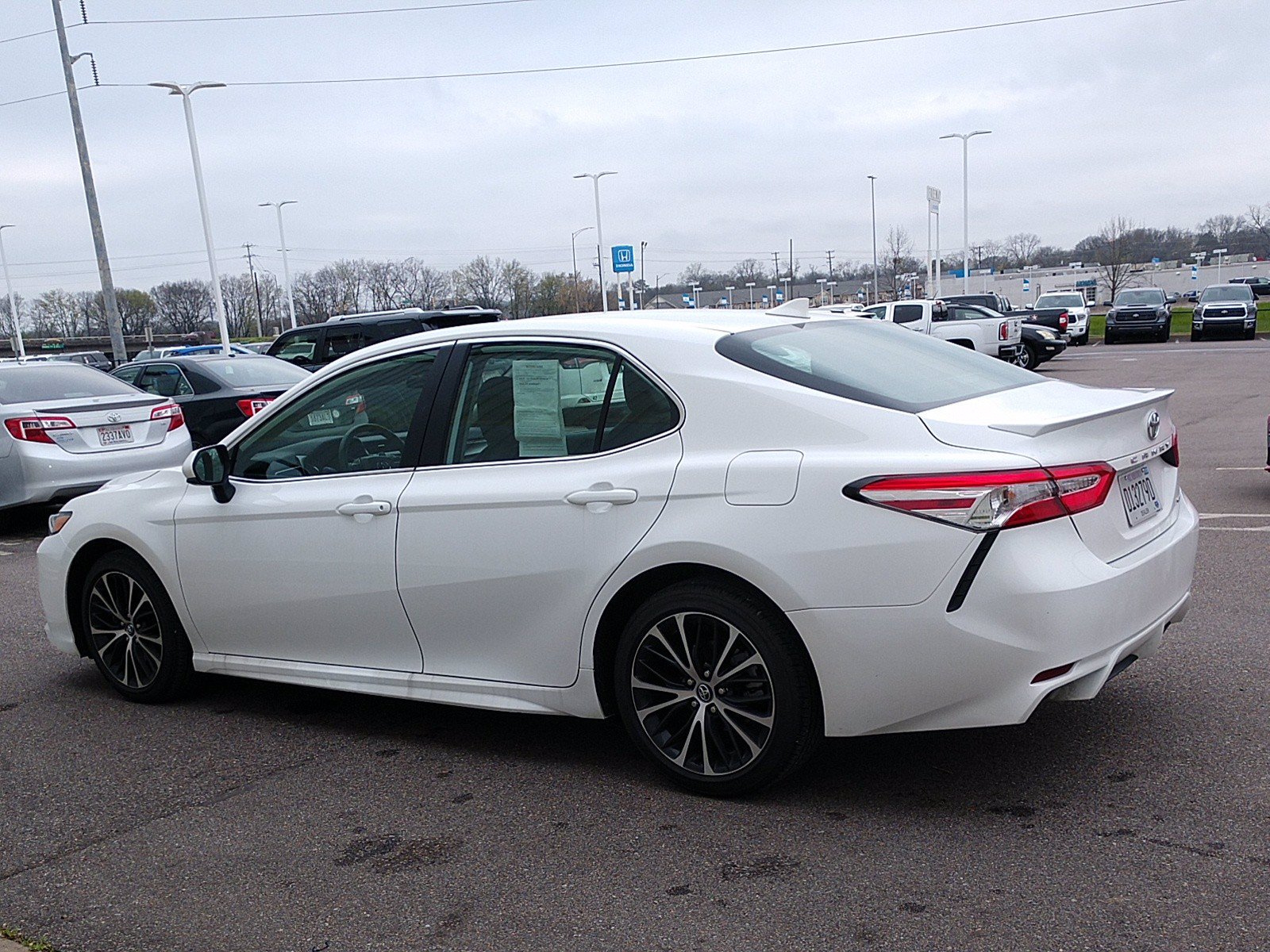 Pre-Owned 2020 Toyota Camry SE in Birmingham #9310X | Limbaugh Toyota