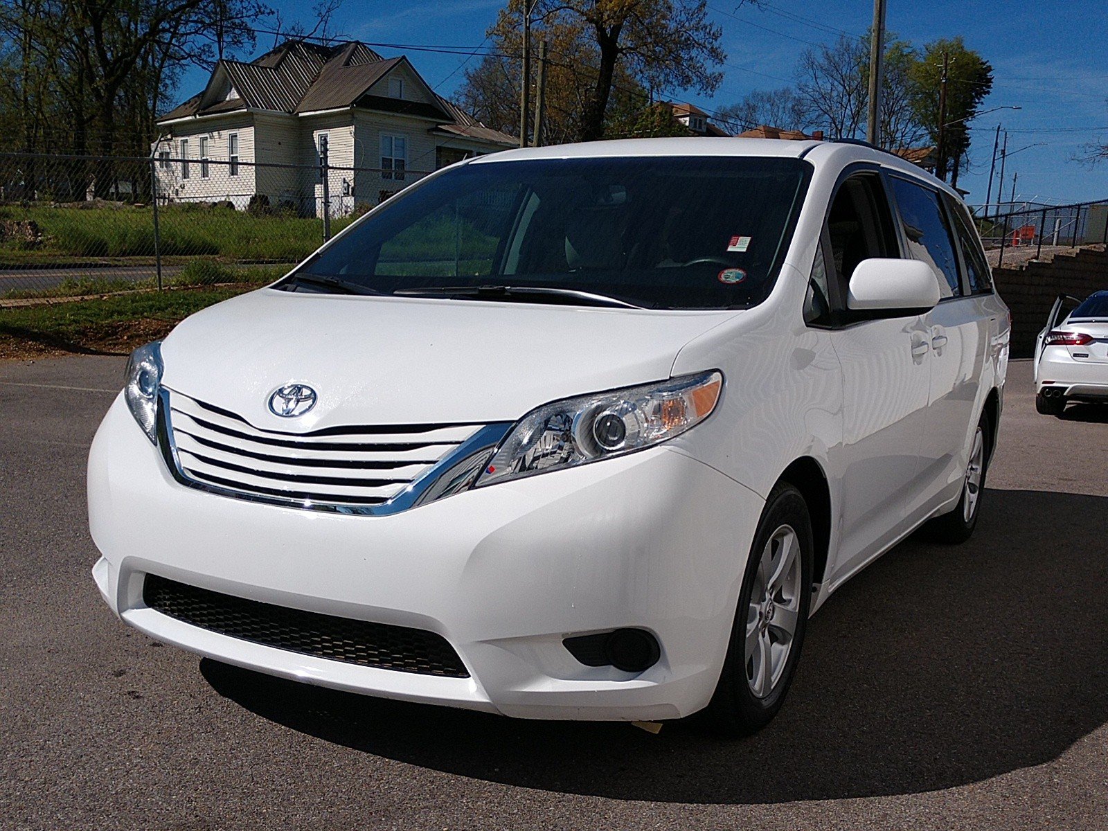 Pre-Owned 2015 Toyota Sienna LE in Birmingham #U932763A | Limbaugh Toyota