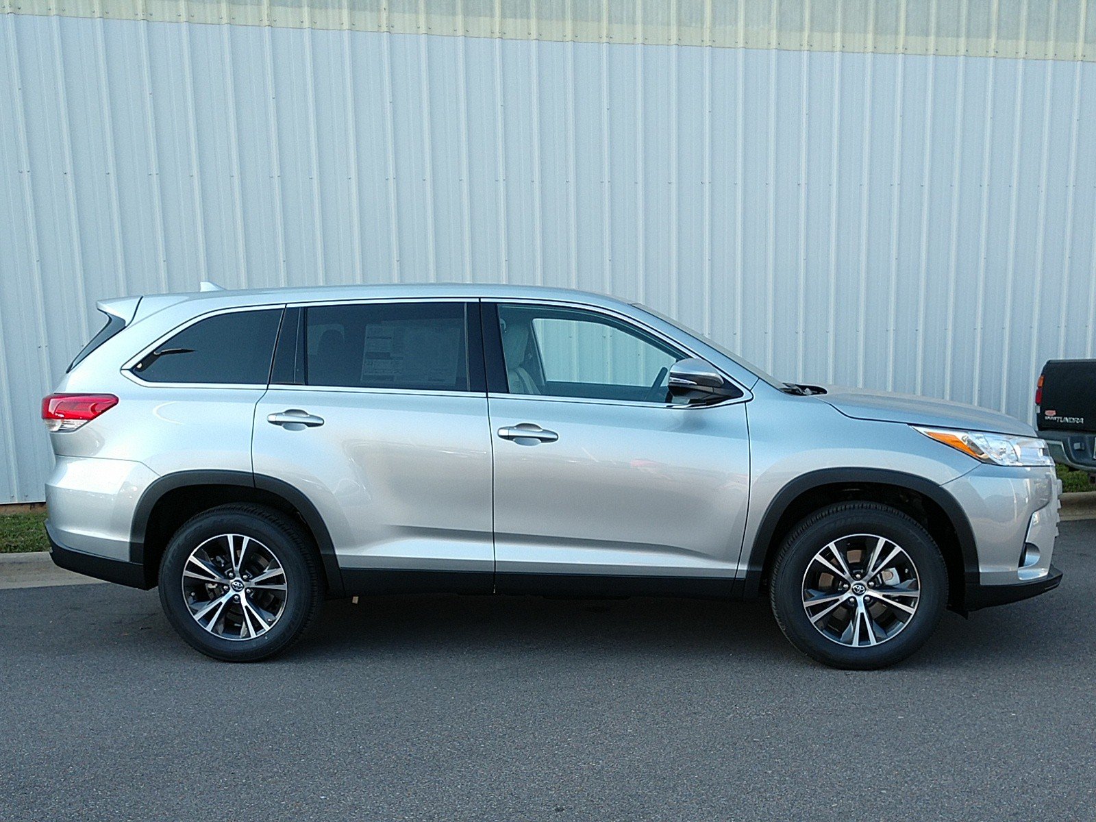 New 2019 Toyota Highlander LE Plus Sport Utility in Birmingham #350248 ...